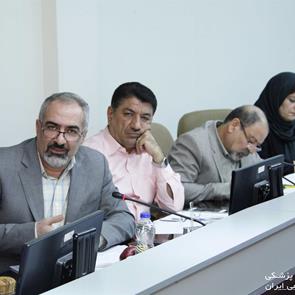نشست بررسی سند جامع خدمات سلامت در داروخانه های ایران 12 آبان 98