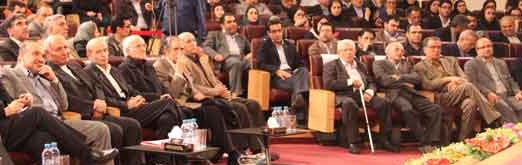 حضور رييس كل سازمان نظام پزشكي در مراسم بزرگداشت استاد علی اکبر فرهنگی