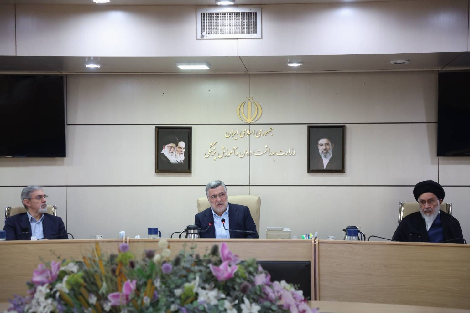 تصویب راهنمای منشور حقوق جامعه پزشکان ایران در هشتمین جلسه شورای عالی اخلاق پزشکی کشور