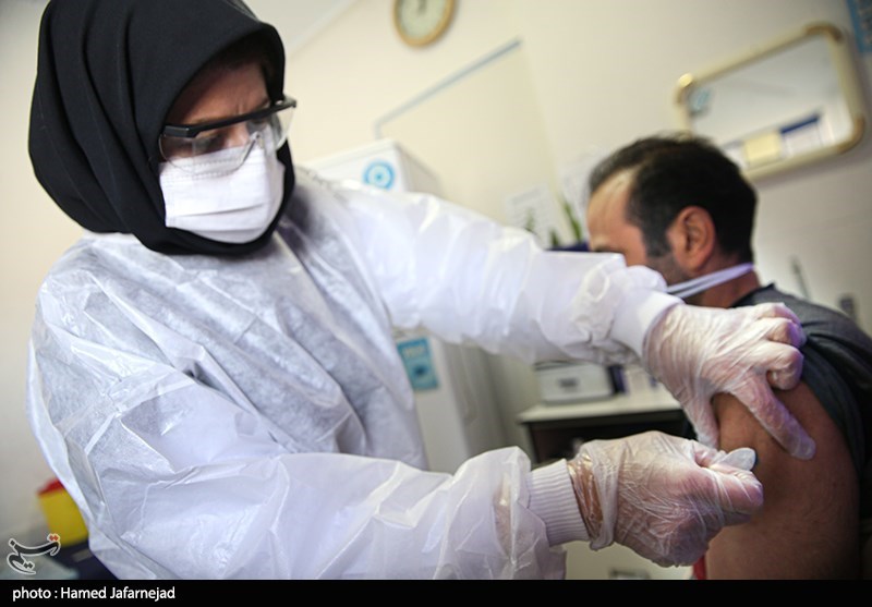 توزیع ۵۹۵۰۰۰ دوز واکسن کرونا در ایران/ واکسن تاکنون به چند نفر تزریق شده است؟