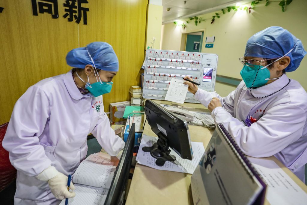 چین آزمایش‌های کلینیکی را به دلیل نبود بیمار لغو کرد