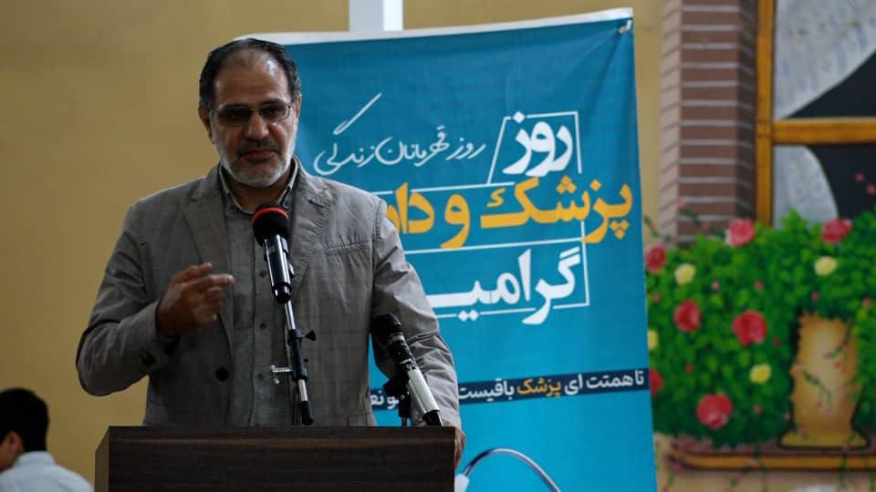 تعدیل در پذیرش دانشجویان گروه پزشکی باید به مطالبه مردمی تبدیل شود