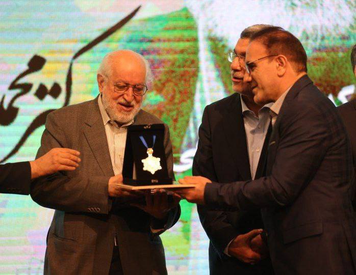 تقدیر از خدمات استاد دکتر سید محمدرضا کلانتر معتمدی