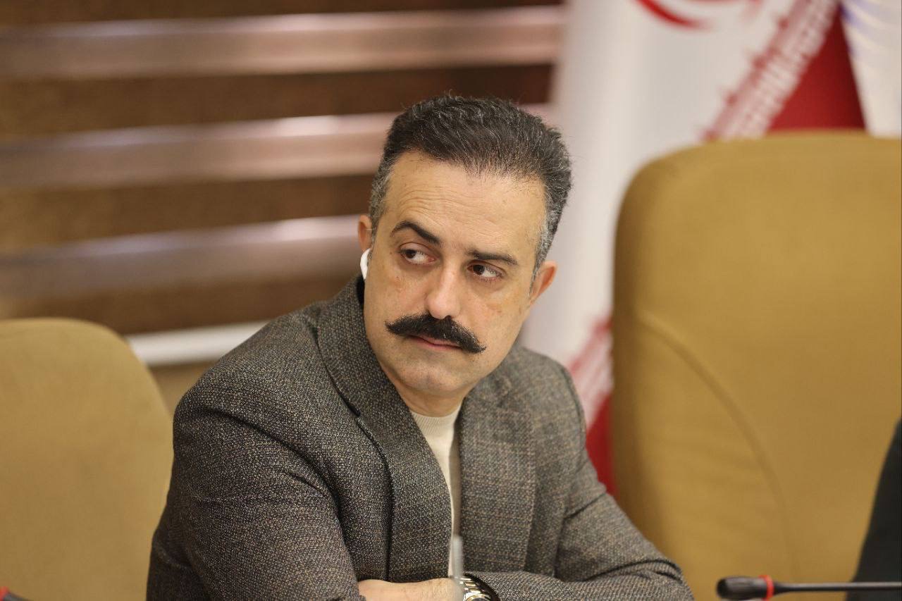  دبیر شورای‌عالی نظام پزشکی: بدعهدی بیمه‌ها ضربه‌ای جدی به اقتصاد درمان و کیفیت خدمات است